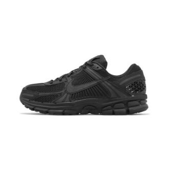 Nike Vomero - Full Black