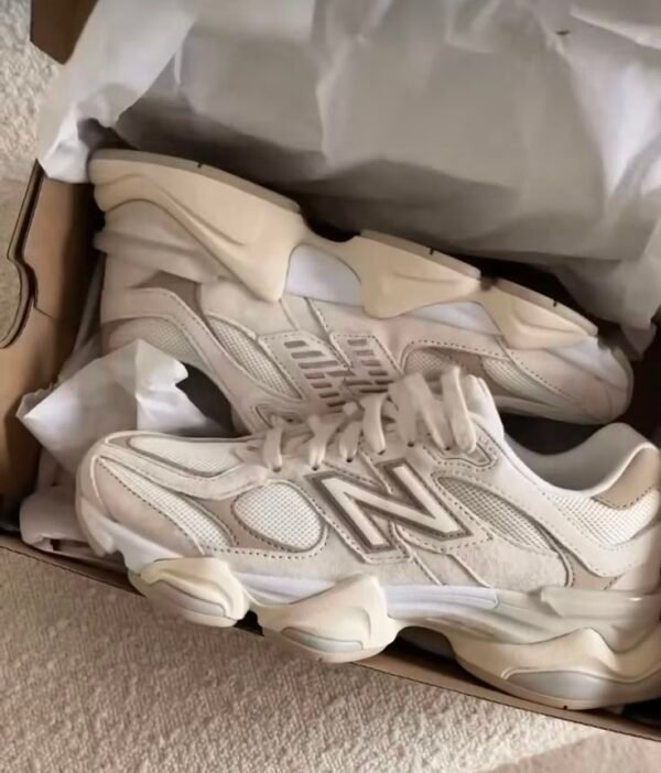 New Balance 9060 - Beige - Image 3